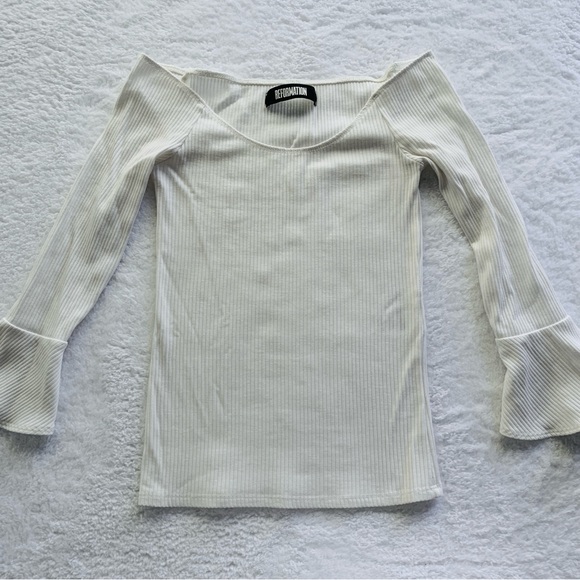 Reformation Off White Bell Sleeve Ribbed Off the Shoulder Long Sleeve Top | XXS - Picture 1 of 6
